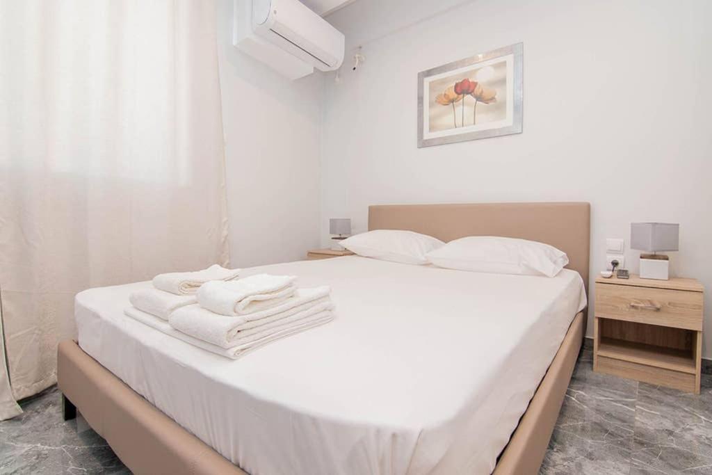 Comfy Studio For 2 People In The City Center Apartamento Atenas Exterior foto