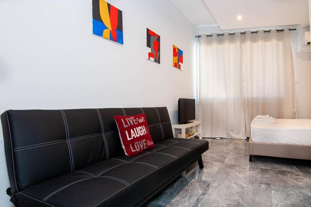 Comfy Studio For 2 People In The City Center Apartamento Atenas Exterior foto